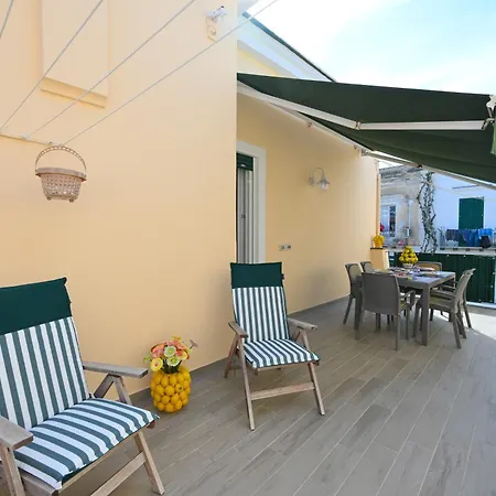 Apartamento Myosotis - With Terrace In Isquia
